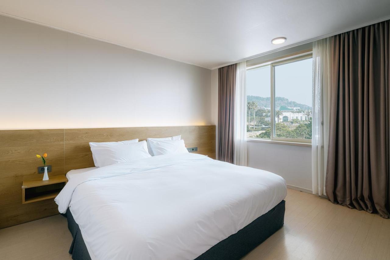 Bloom Hotel Jeju Bagian luar foto