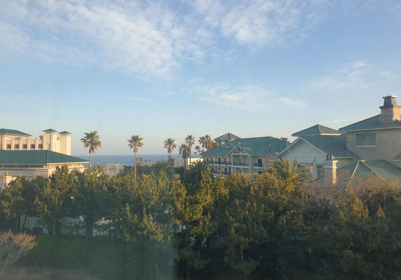 Bloom Hotel Jeju Bagian luar foto